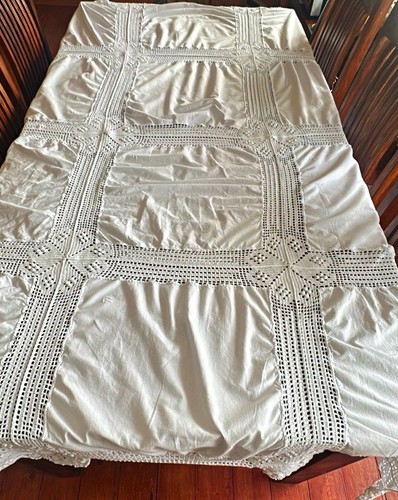 Weiße rechteckige tischdecke - weiße,
