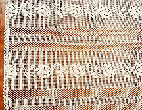 Gehäkelte große tischdecke - gehäkelte,
